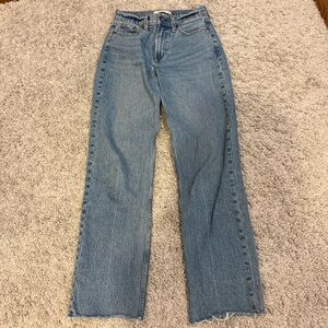 Abercrombie & Fitch The Baggy Low Rise jeans